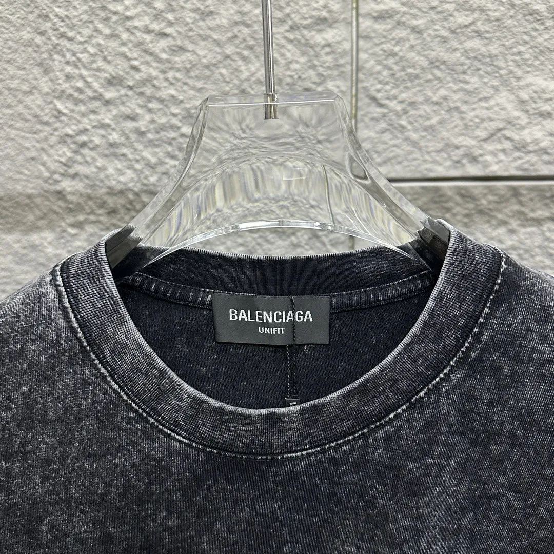 BAL* *2025 New Arrival Retro logo T Same Style ： Size：S M L XL XXL